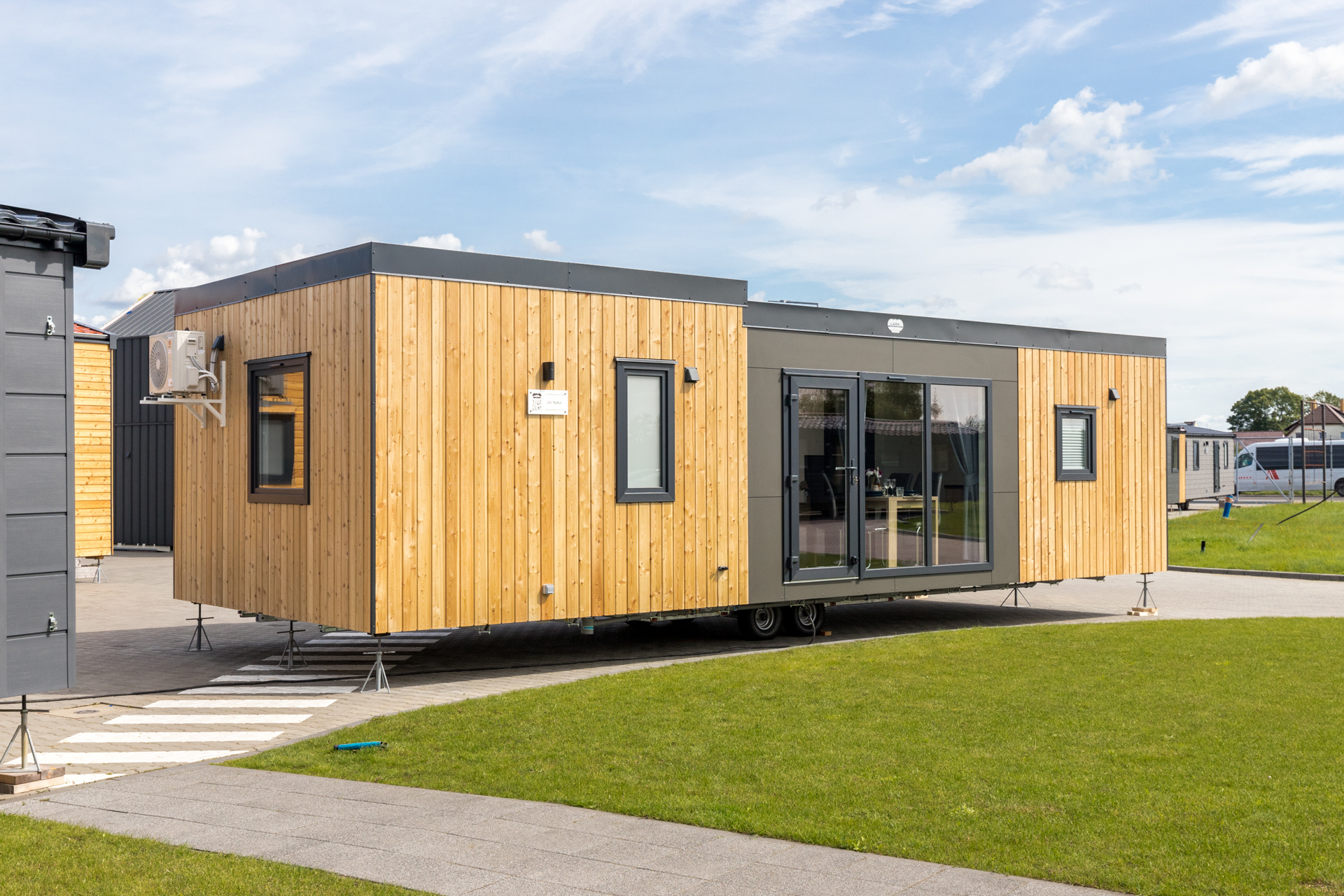 Large gamme de mobil-homes et bungalows